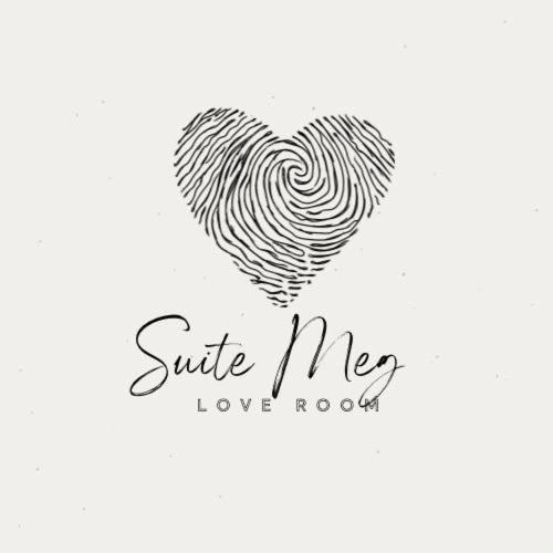 Suite Meg Esbly Exterior photo
